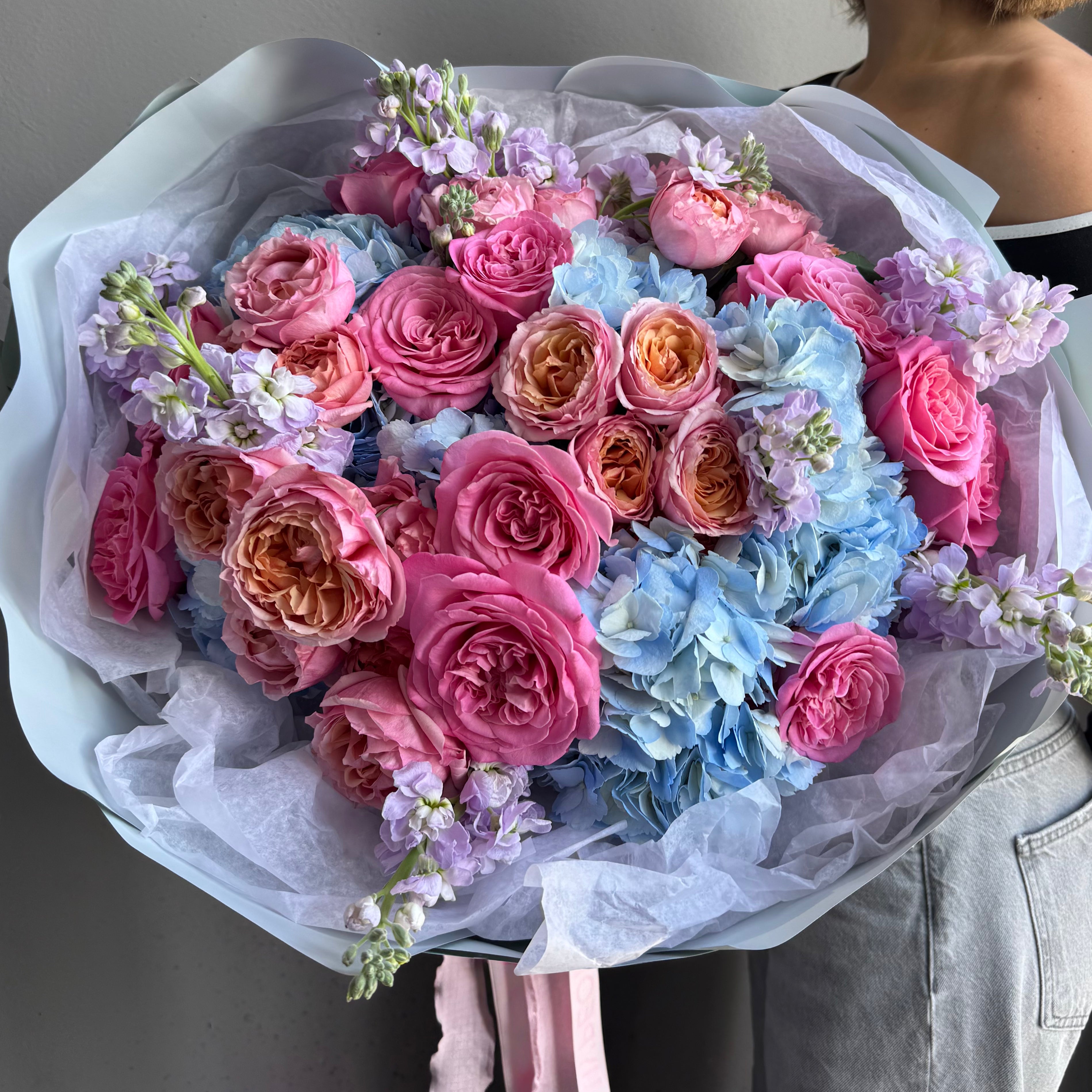 round-bouquet-aurora-designer-mix-fuchsia-coral-blue-flowers-all-me-flowers-brooklyn-nyc