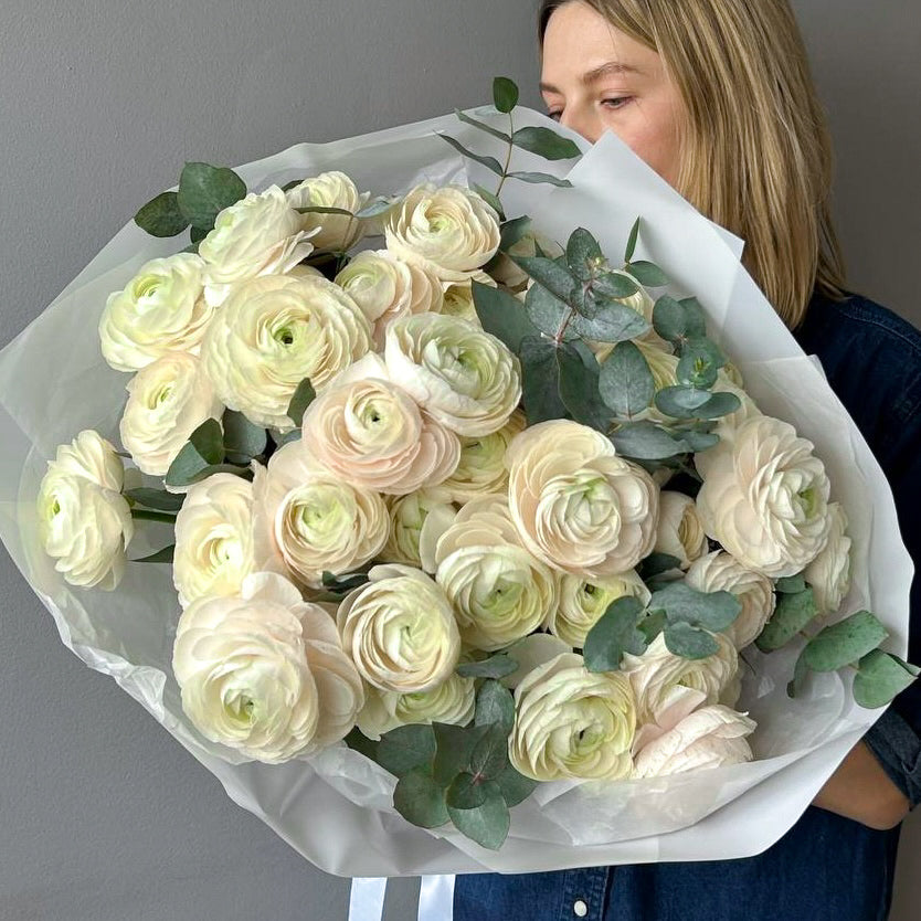 mono-bouquet-white-ranunculuses-with-eucalyptus-all-me-flowers-nyc