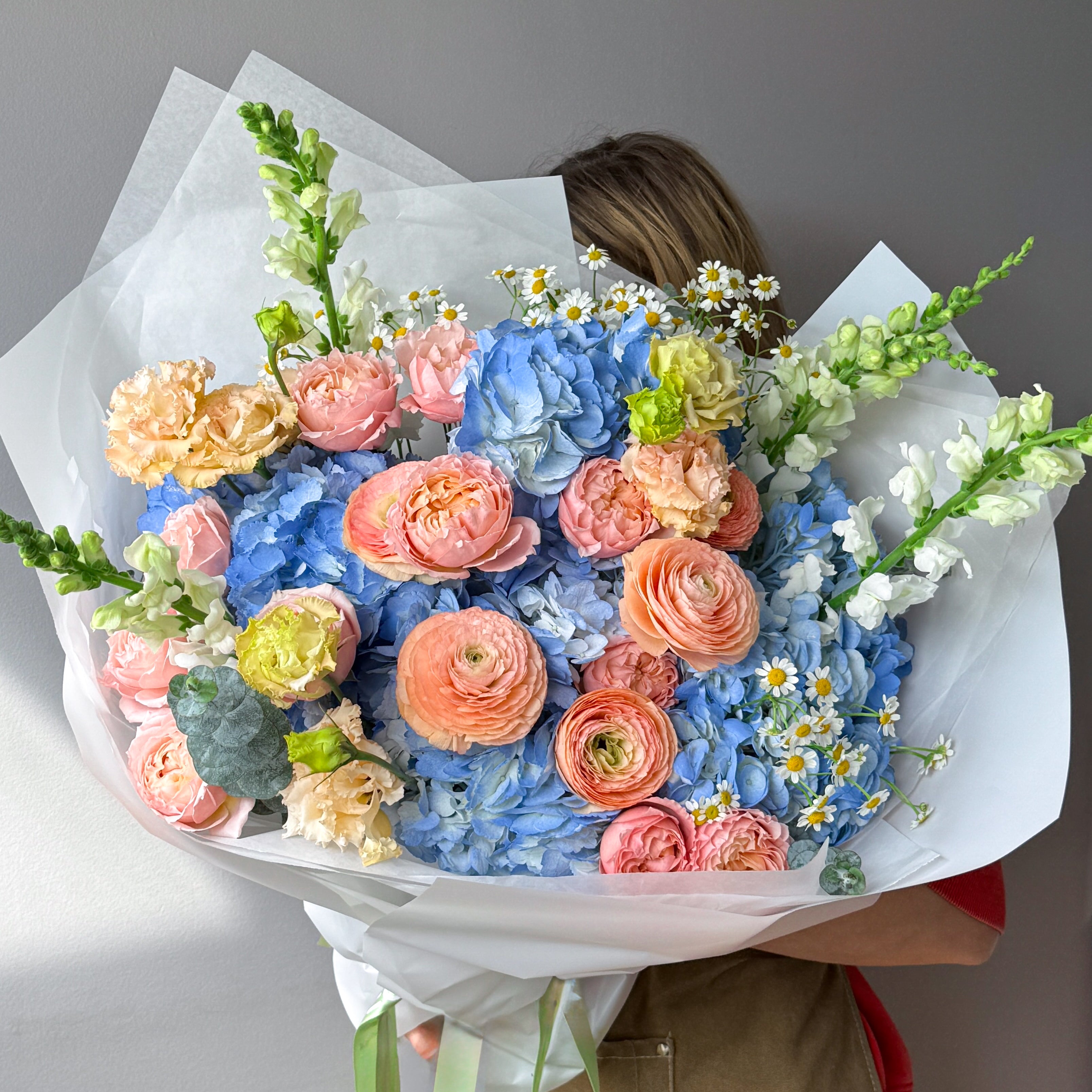 designer-mixes-flow-bouquet-aurora-pastel-blue-coral-brooklyn-nyc