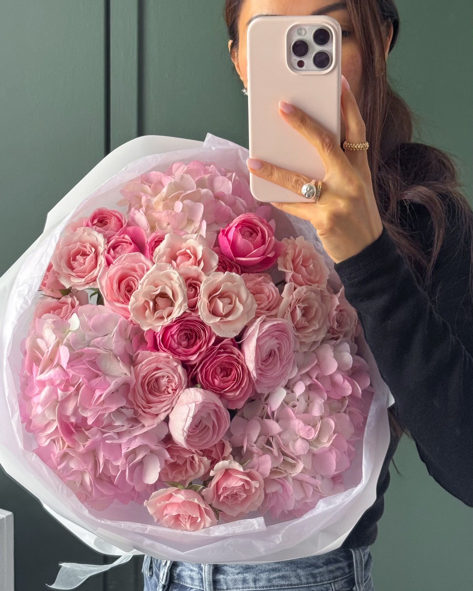 round-bouquet-pink-serenade-hydrangeas-garden-roses-blush-raspberry-all-me-flowers-nyc