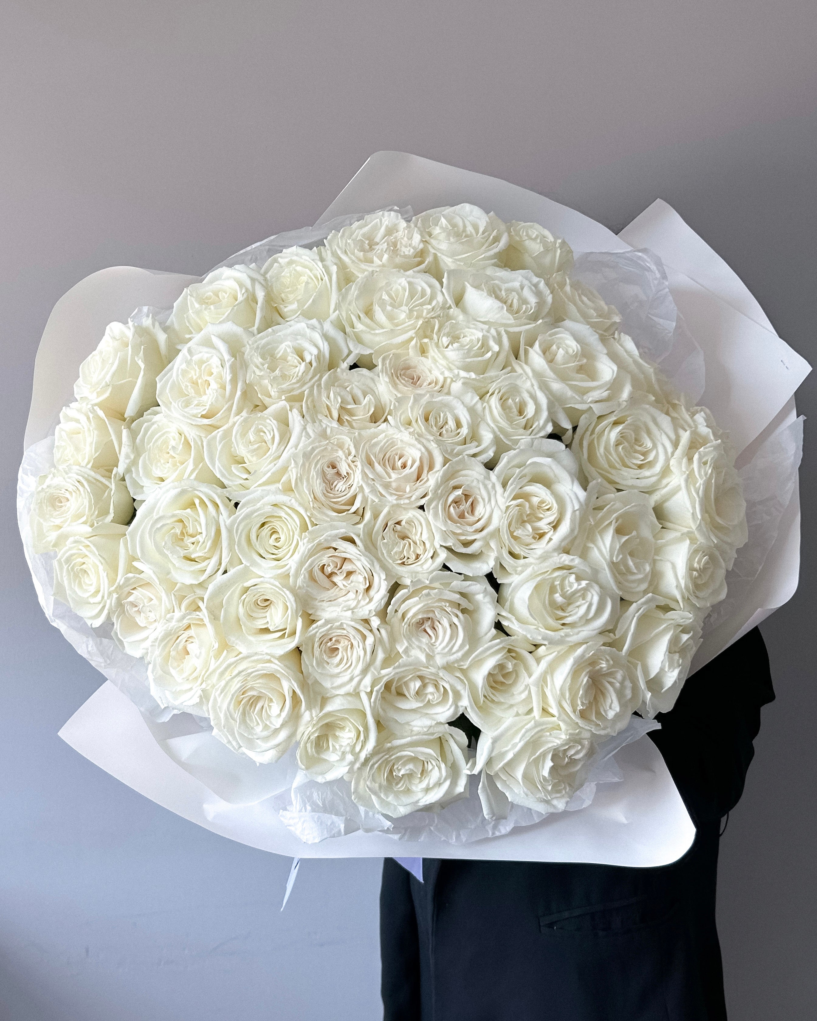 bouquet-100-white-roses-luxury-brooklyn-nyc