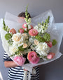 flow-bouquet-eden-designer-mix-white-pink-green-flowers-all-me-flowers-nyc