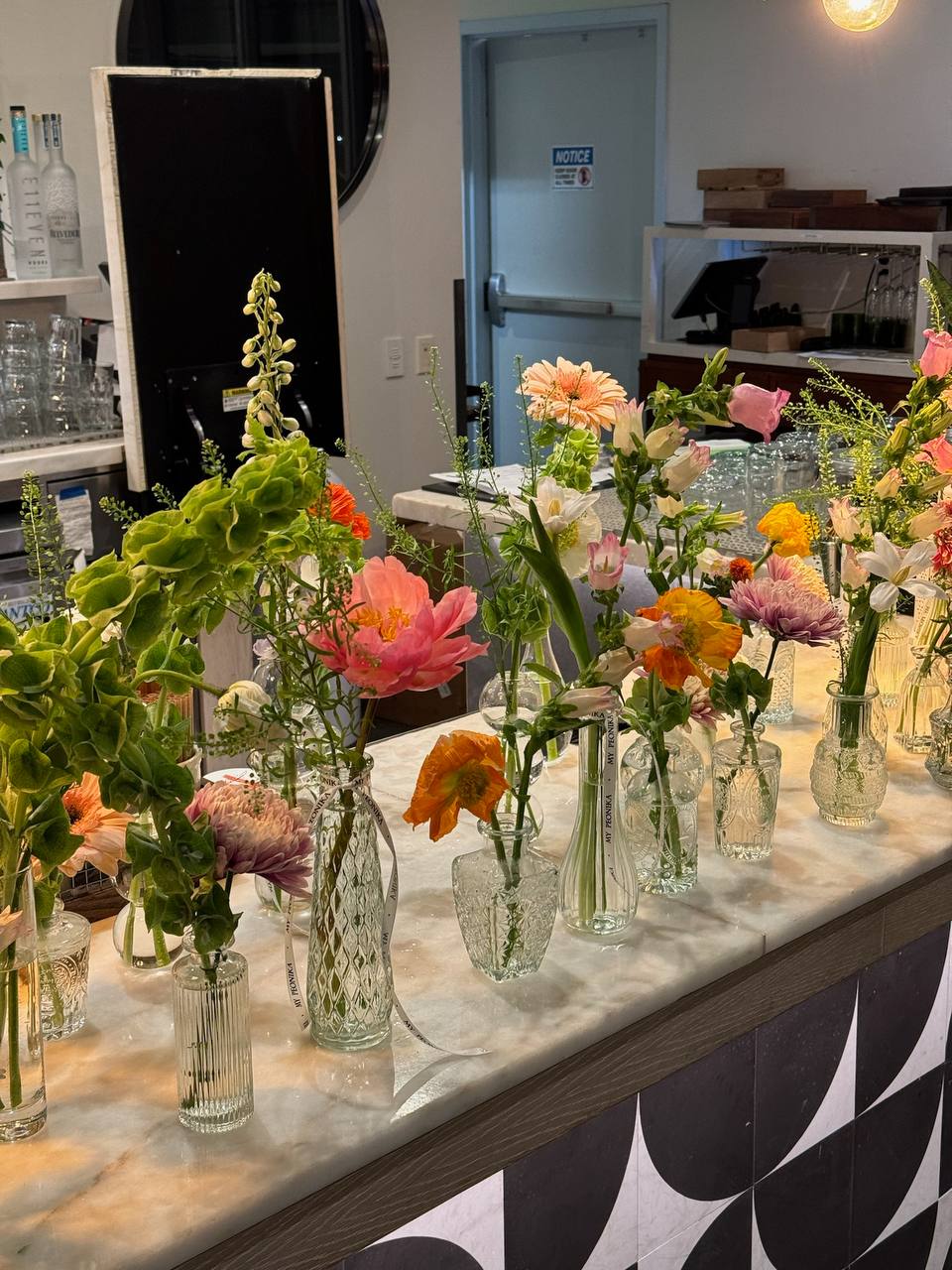 Table set of bud vases - options for tables of 6, 8, 10+ guests