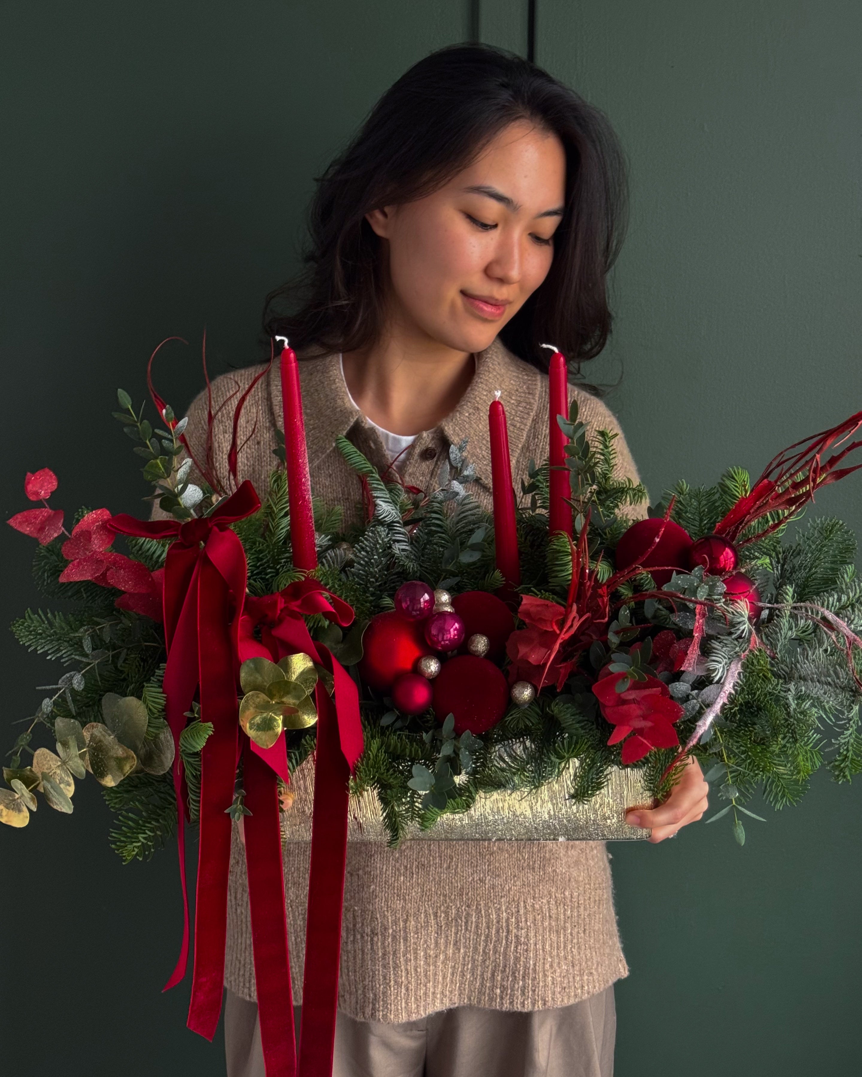candle-arrangement-rudolph-classic-christmas-centerpiece-red-ornaments-3-candles-all-me-flowers-nyc