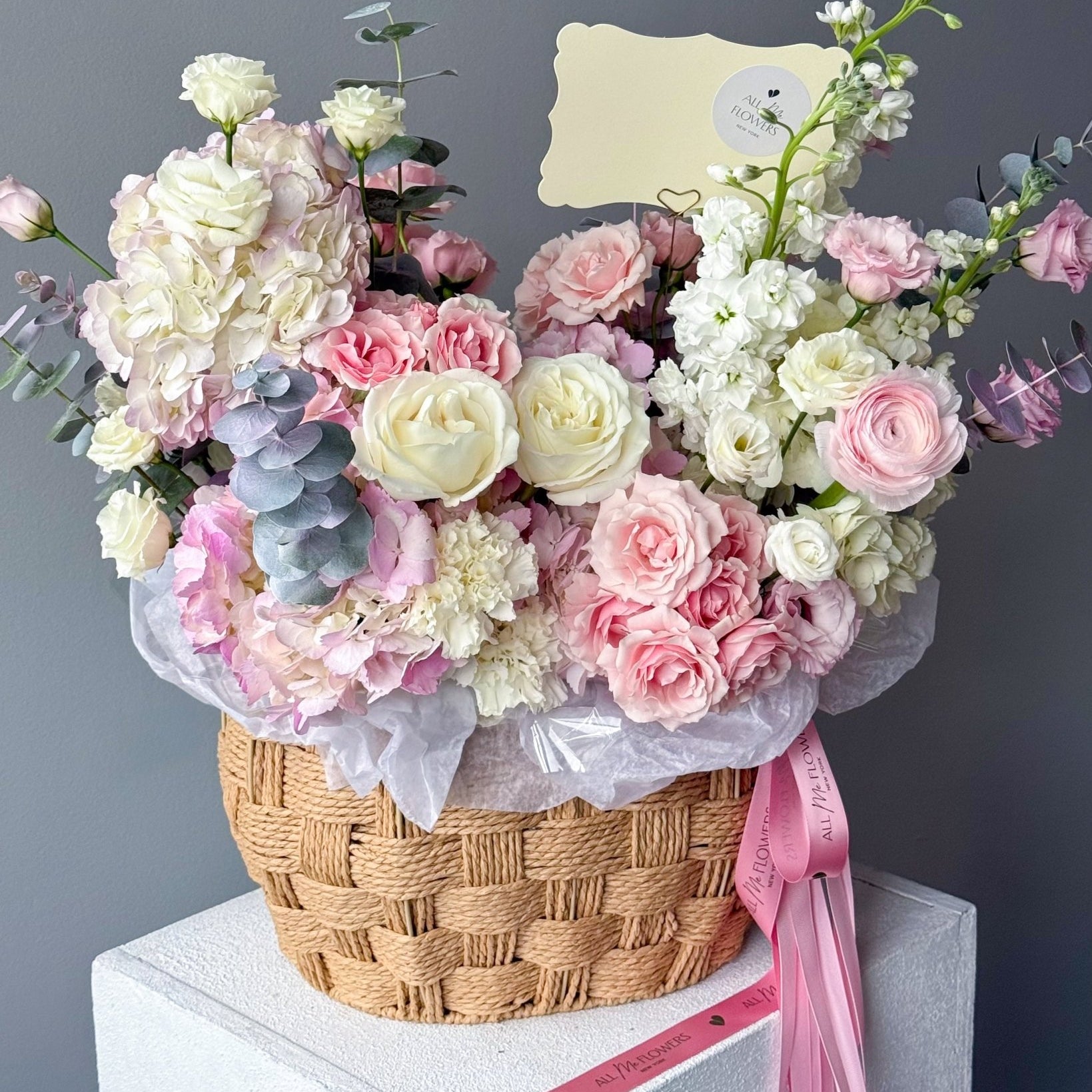 Vases & Baskets