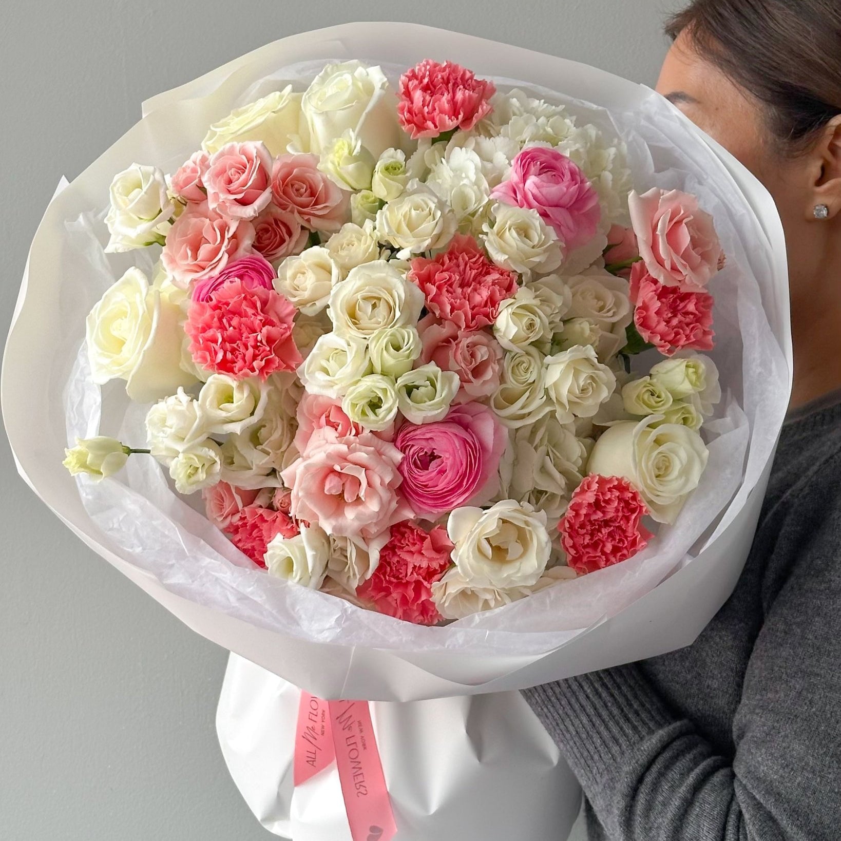 Bouquet "Blush Whisper" - ranunculuses, roses, seasonal flowers - All Me Flowers