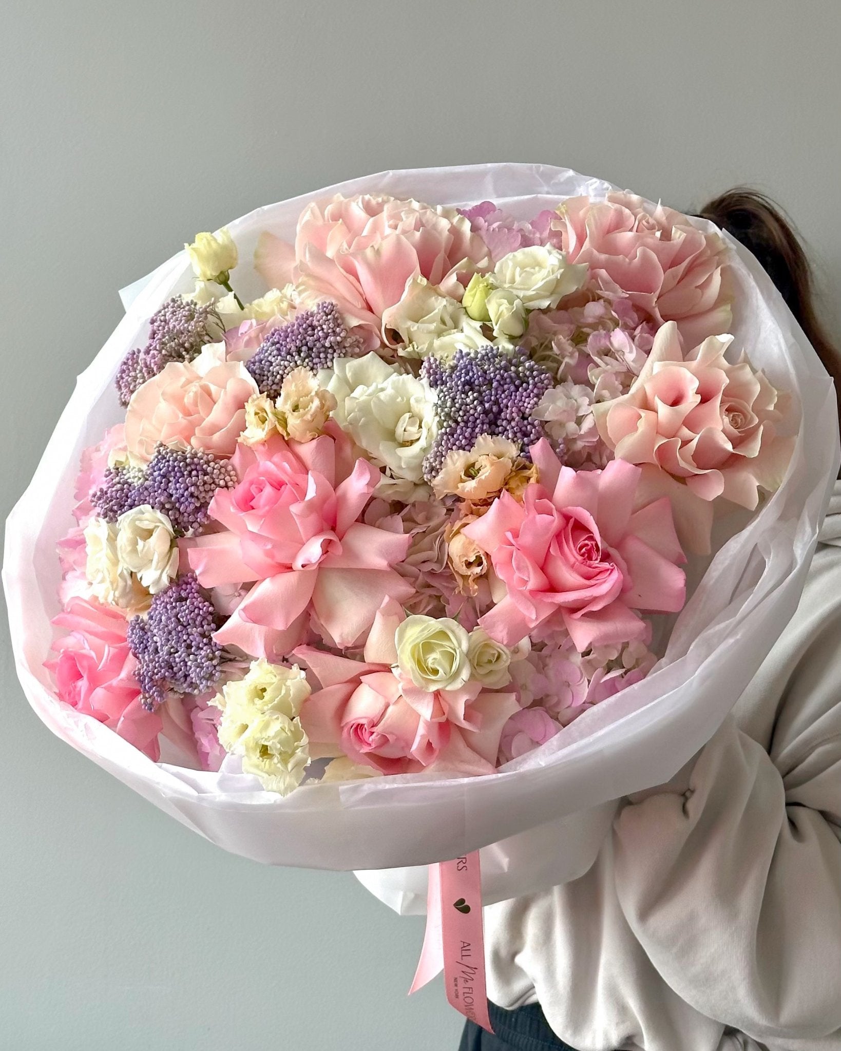 Bouquet “Maison Blush” - french roses, hydrangeas, seasonal flowers - All Me Flowers