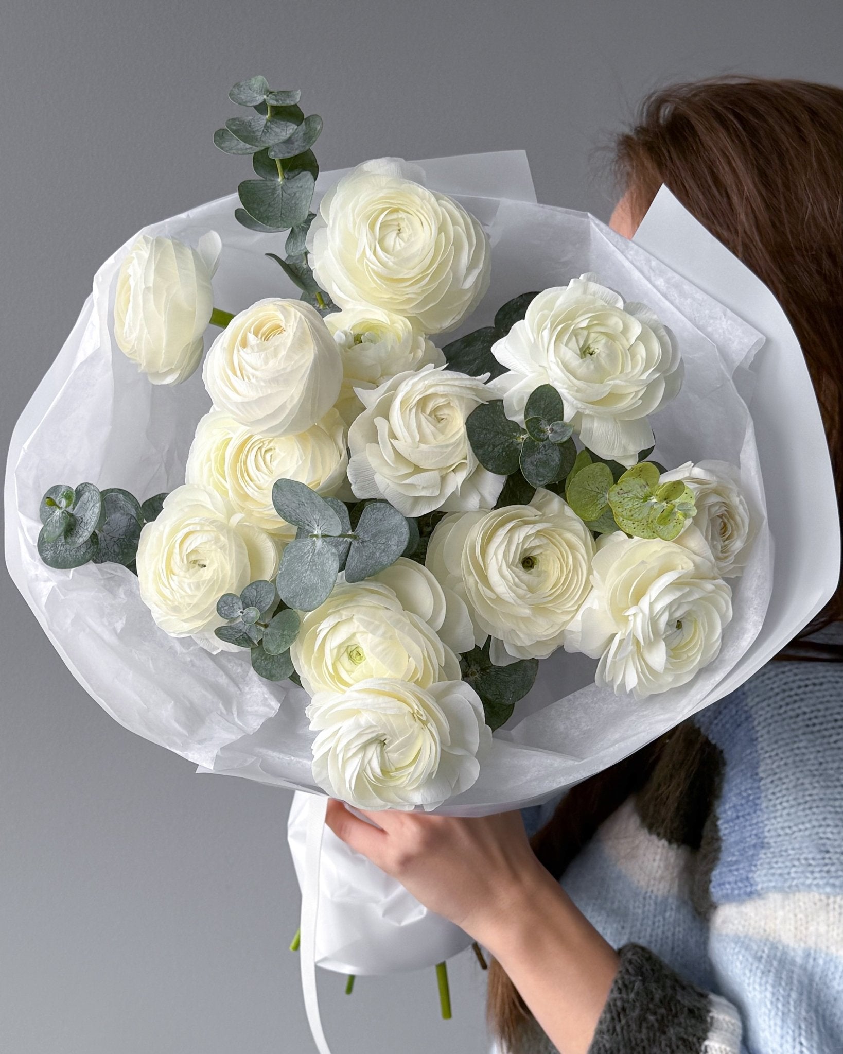 Bouquet of Ranunculuses - mix with eucalyptus - All Me Flowers