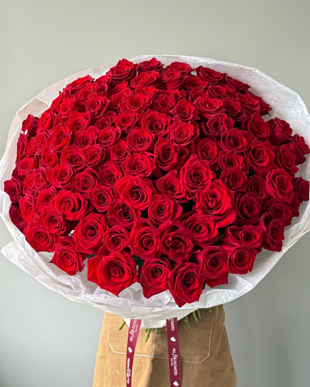 Bouquet of red roses - 100 stems in the pic - All Me Flowers