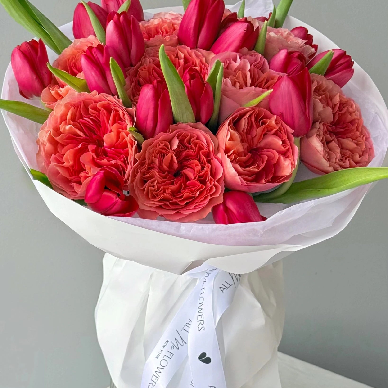 Bouquet “Perfect Duo” – garden roses & tulips - All Me Flowers