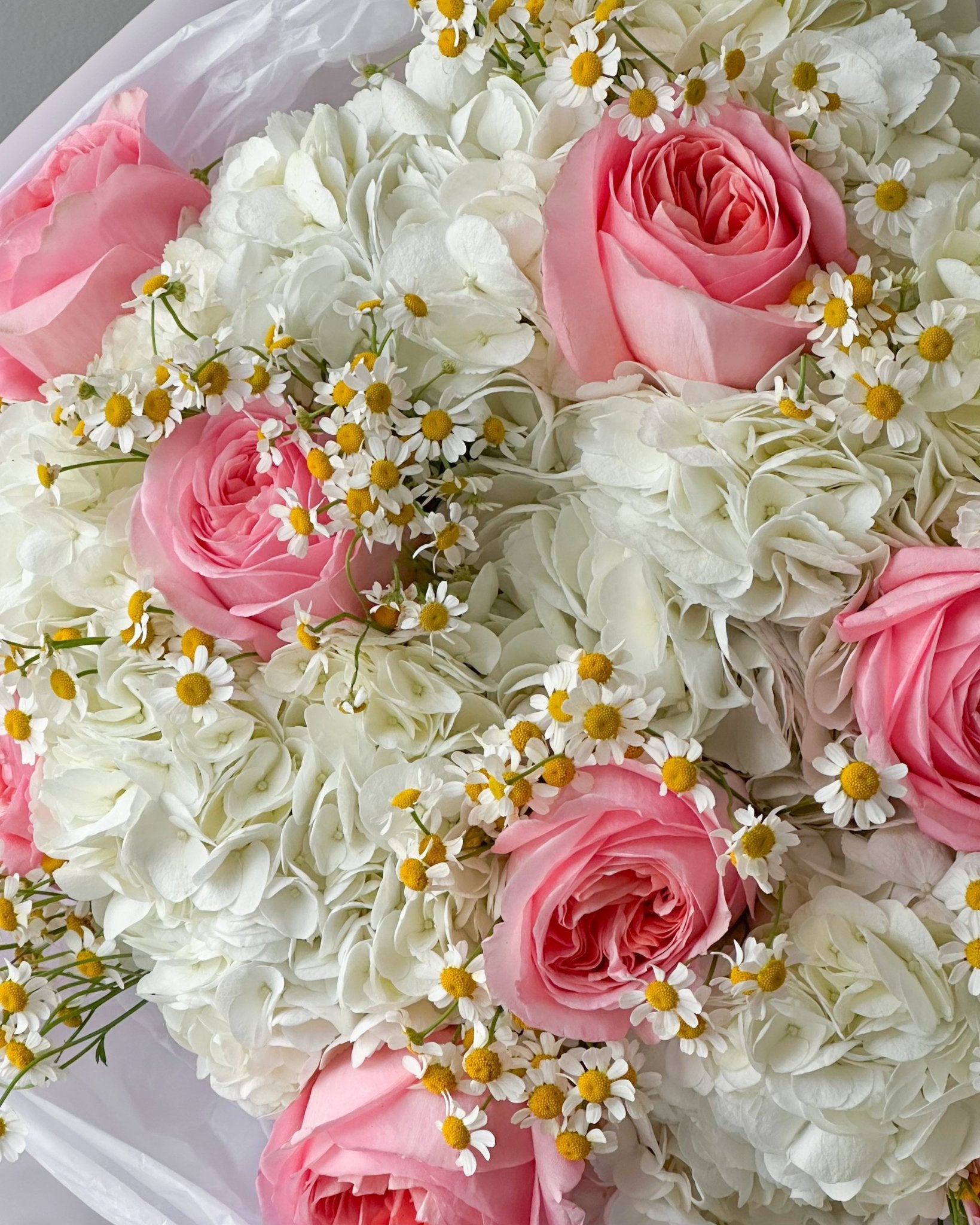 Bouquet “Powder Cloud” - garden roses, chamomile, hydrangeas - All Me Flowers