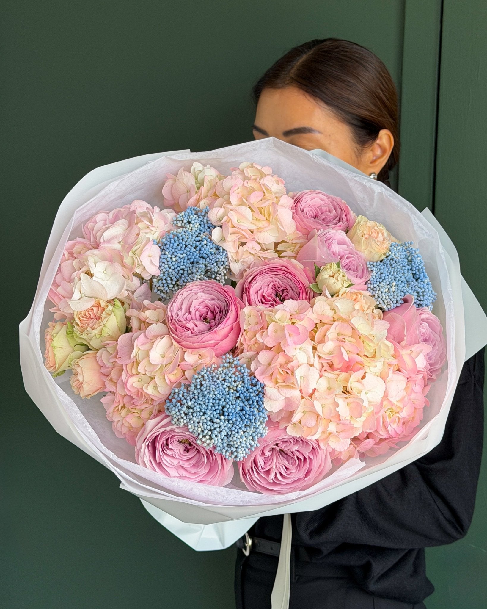 Bouquet “Sweet Cloudberry” - garden roses, seasonal flowers - All Me Flowers