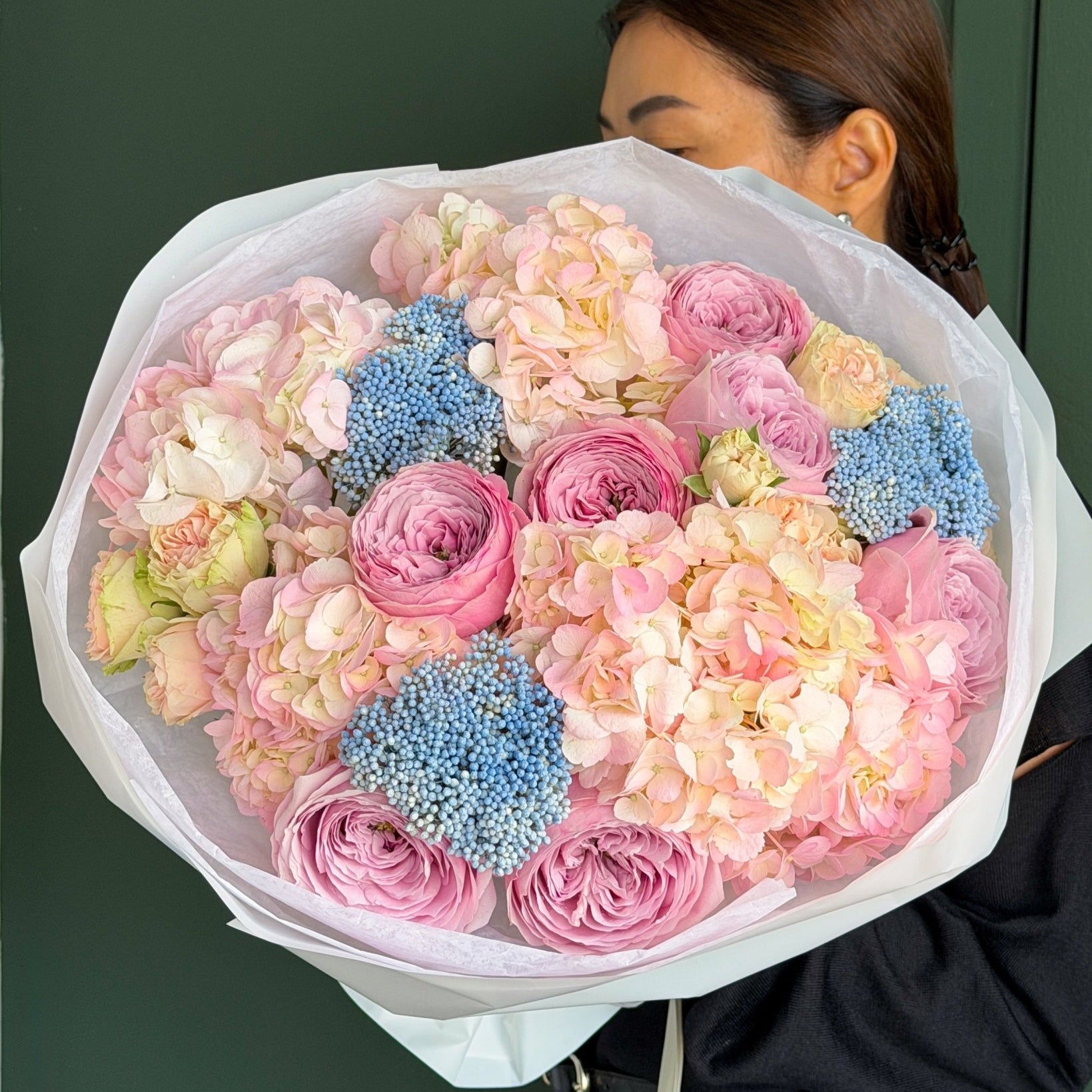 Bouquet “Sweet Cloudberry” - garden roses, seasonal flowers - All Me Flowers