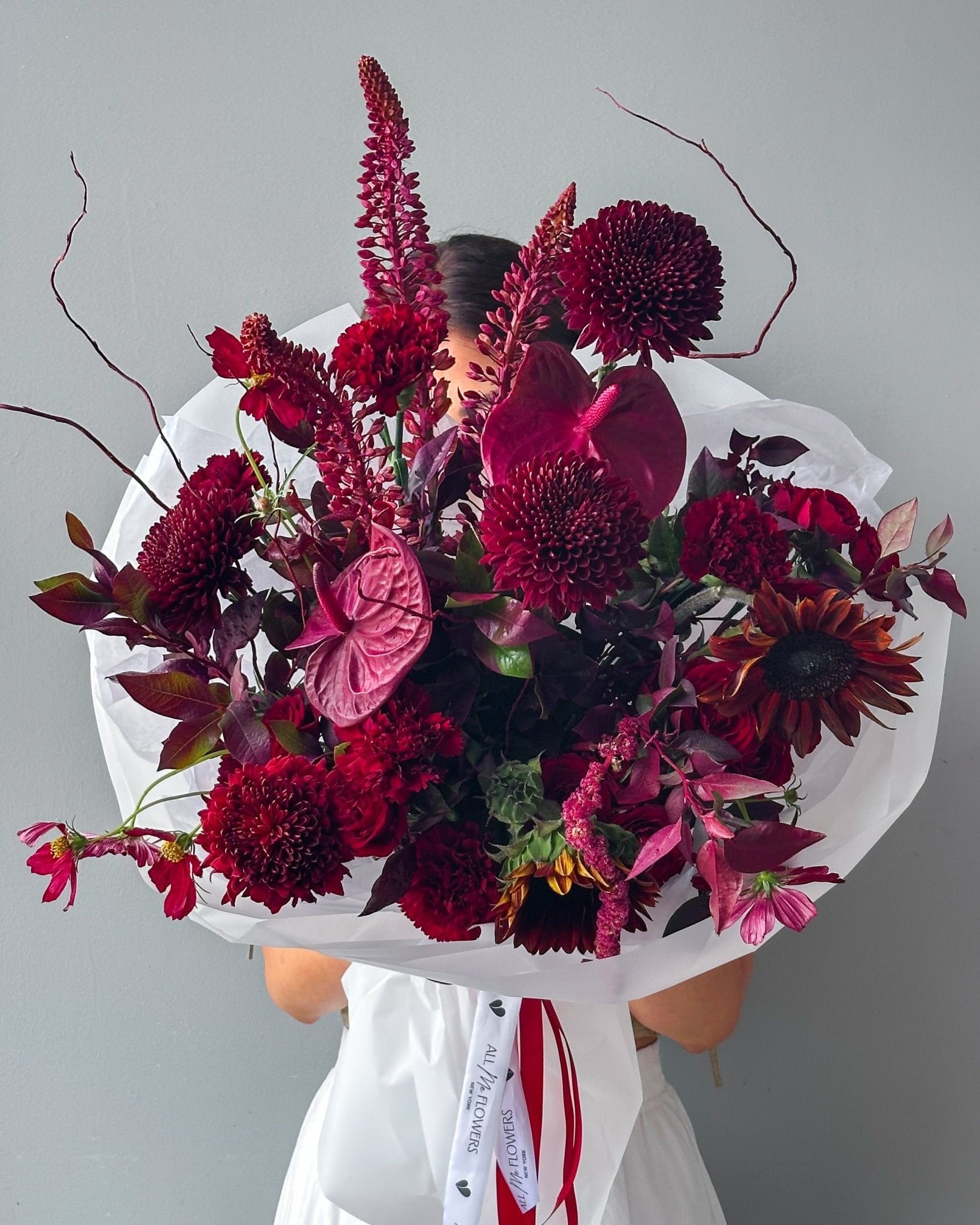 Flow Bouquet "Ruby" - roses, anthuriums, seasonal flowers - All Me Flowers