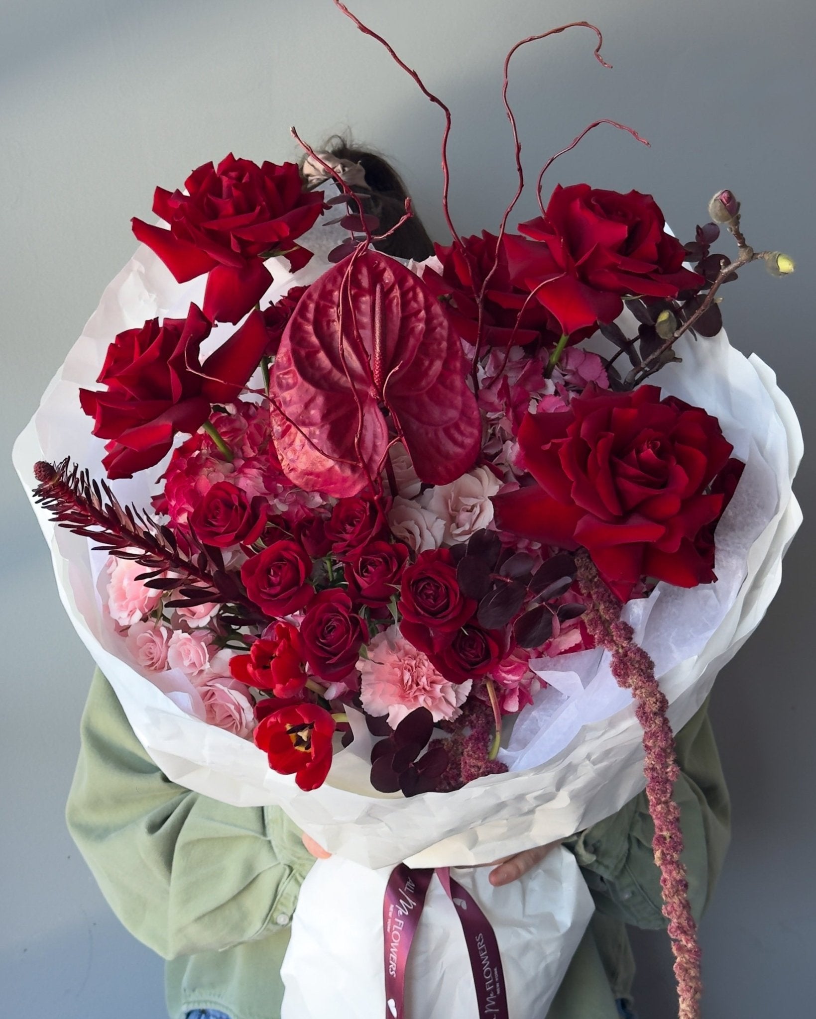 Flow Bouquet "Ruby" - roses, anthuriums, seasonal flowers - All Me Flowers