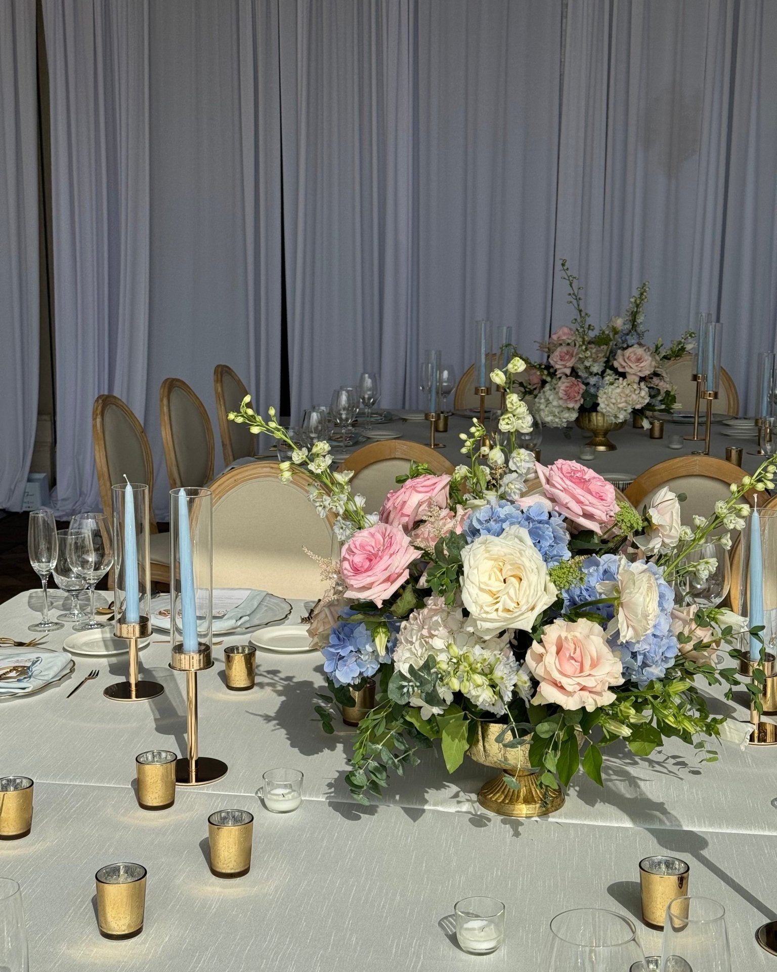 Low Centerpieces - each centerpiece suits tables for up to 6 guests - All Me Flowers