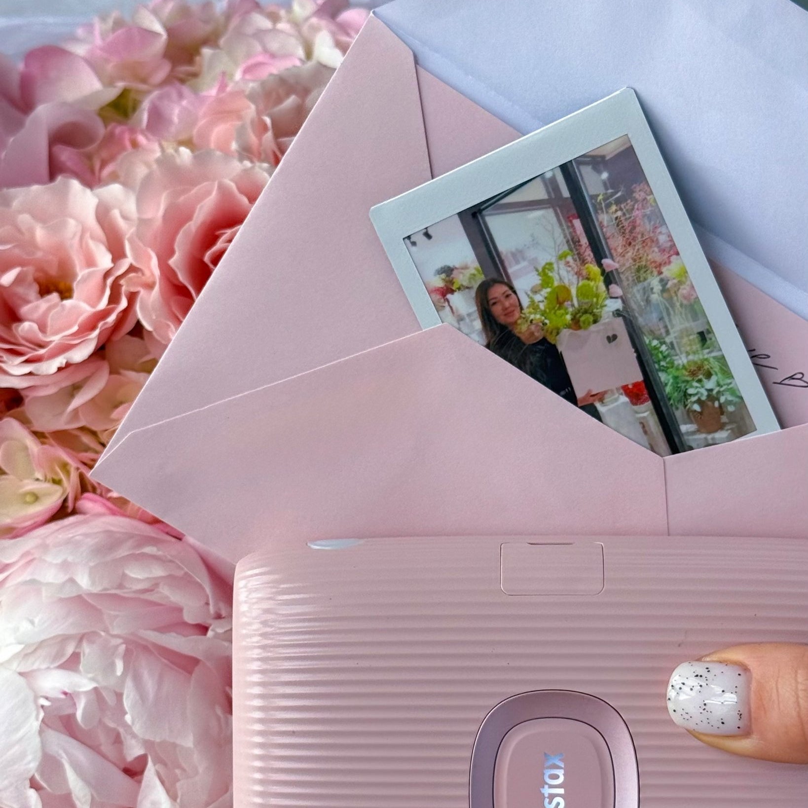 Polaroid Photo - Add a Printed Photo to Your Bouquet - All Me Flowers