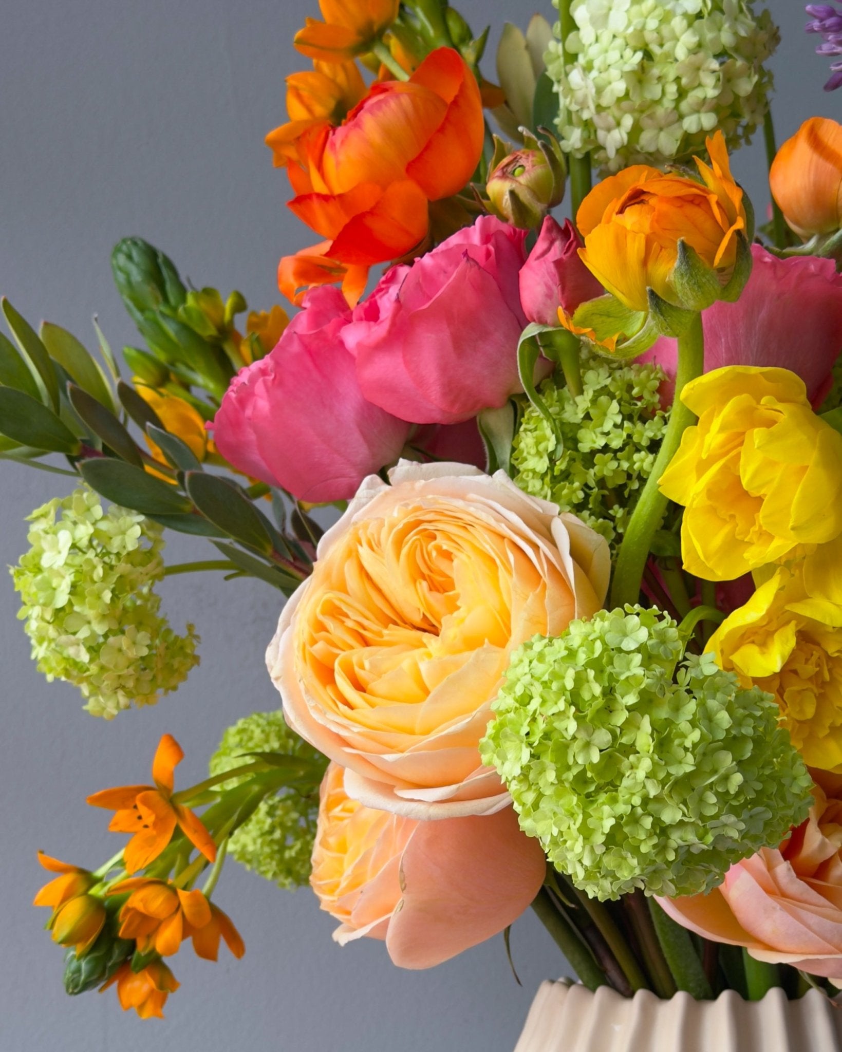 Dopamine Vase Arrangement | Same-Day Delivery NYC & NJ – All Me