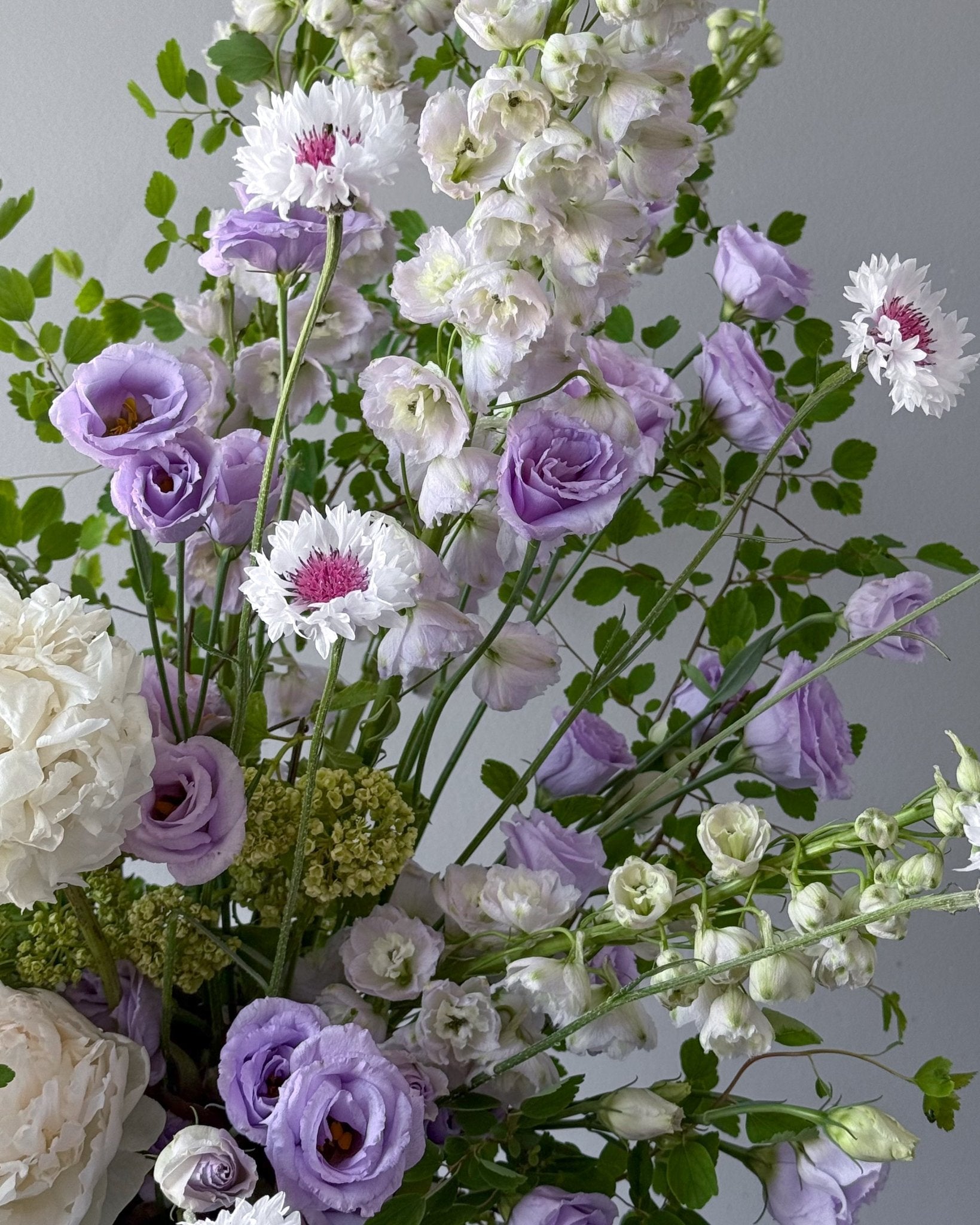 Vase Arrangement "Green Poetry" - peonies, hydrangeas, seasonal flowers, vase included - All Me Flowers