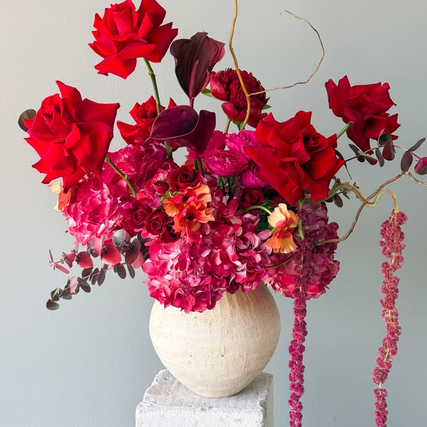 Vase Arrangement "Ruby" - roses, seasonal flowers, vase included - All Me Flowers
