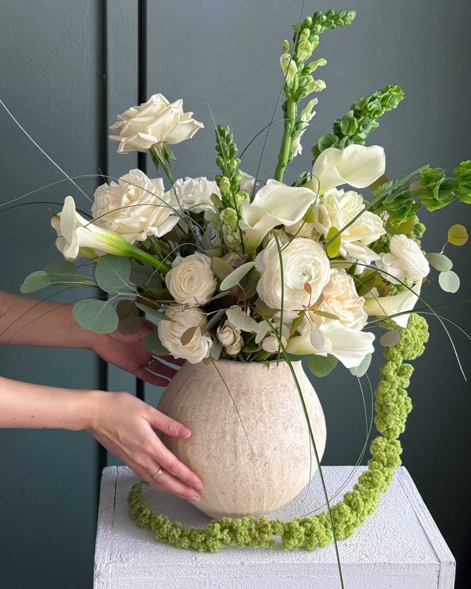 Vase Arrangement “Whisper” - peony roses, ranunculus, calla lily, vase included - All Me Flowers