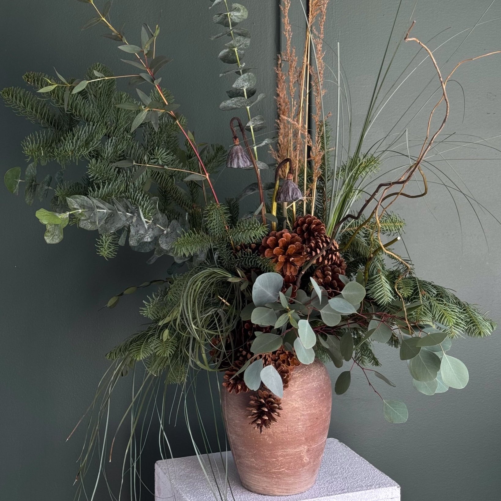 Vase Arrangement “Woodland” – seasonal mix, vase included - All Me Flowers