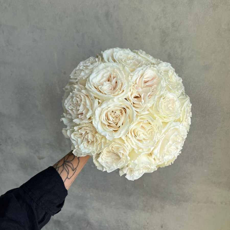 Wedding Bouquet "Ivory" - white roses - All Me Flowers