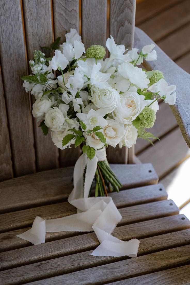 Wedding Bouquet “Willow” - ranunculuses, roses, seasonal flowers - All Me Flowers